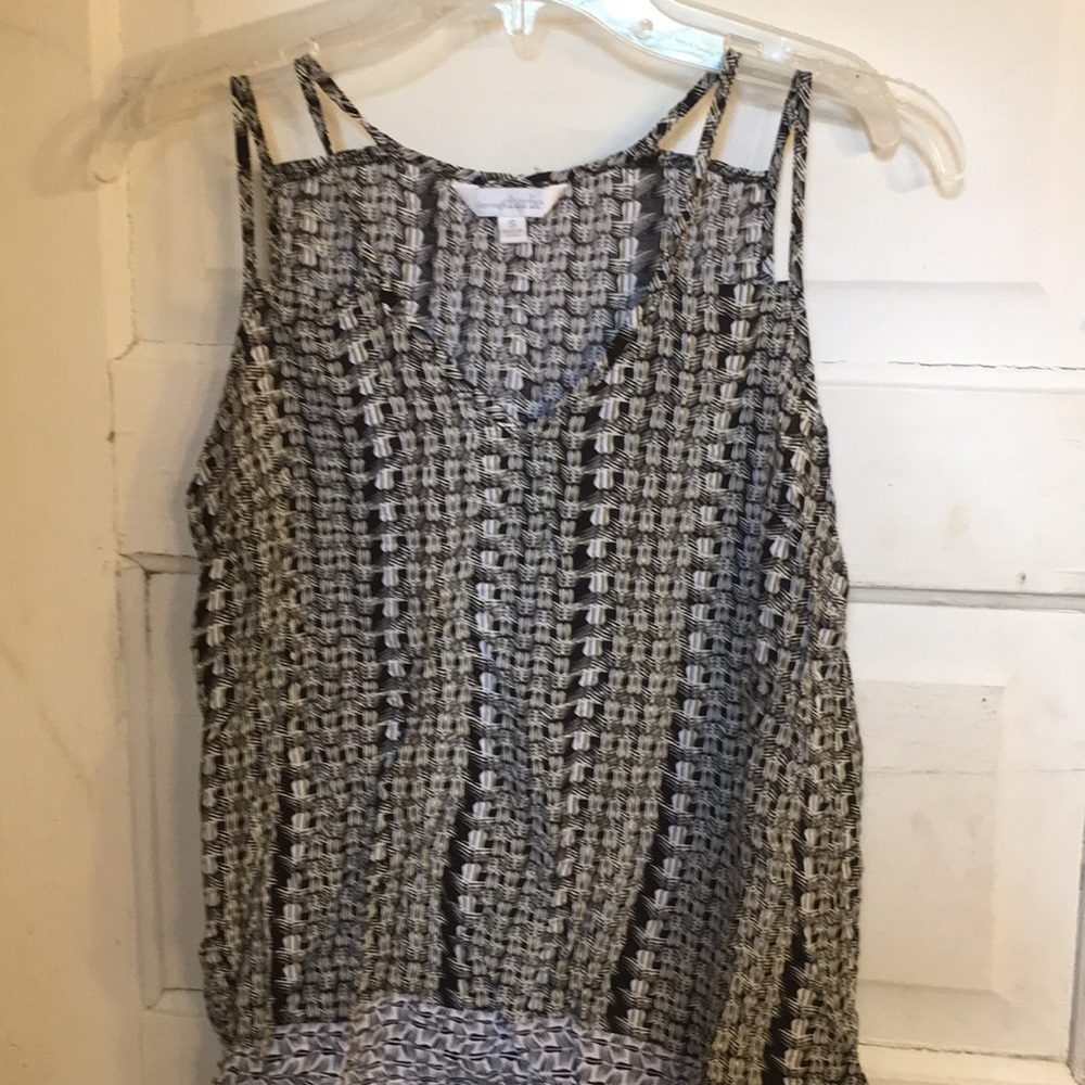 Cute black and white Charming Charlie’s top.